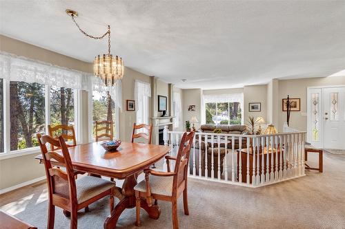 2652 Monford Road, Kelowna, BC - Indoor Photo Showing Dining Room