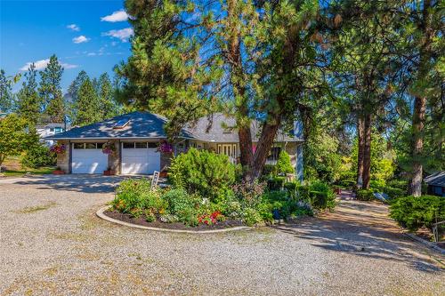 2652 Monford Road, Kelowna, BC - Outdoor