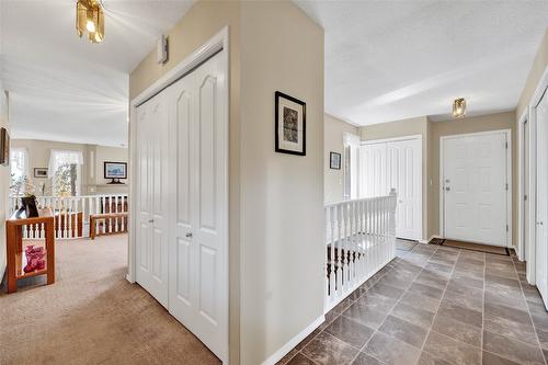 2652 Monford Road, Kelowna, BC - Indoor Photo Showing Other Room