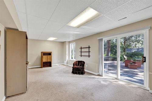 2652 Monford Road, Kelowna, BC - Indoor