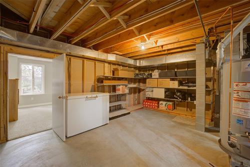 2652 Monford Road, Kelowna, BC - Indoor Photo Showing Basement