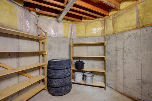 2652 Monford Road, Kelowna, BC - Indoor Photo Showing Basement