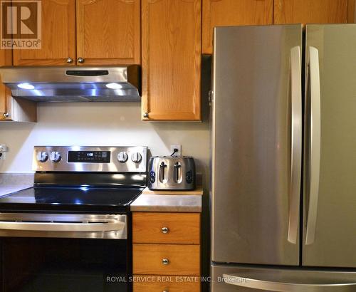 134 - 134 Hibernia Street, Cobourg, ON - Indoor Photo Showing Kitchen With Stainless Steel Kitchen