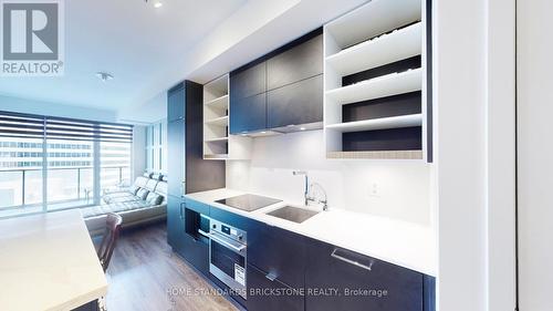 1905 - 20 Edward Street, Toronto (Bay Street Corridor), ON - Indoor Photo Showing Kitchen