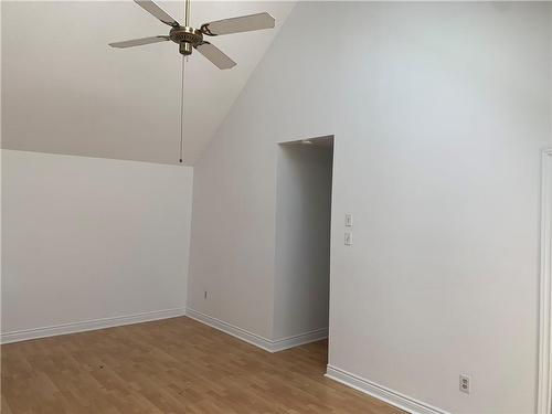 654 West 5Th Street, Hamilton, ON - Indoor Photo Showing Other Room