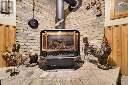 7 Glenburnie Crescent, London, ON - Indoor Photo Showing Other Room With Fireplace