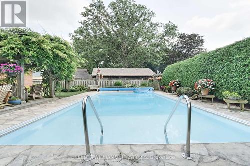 7 Glenburnie Crescent, London, ON - Outdoor With In Ground Pool With Backyard