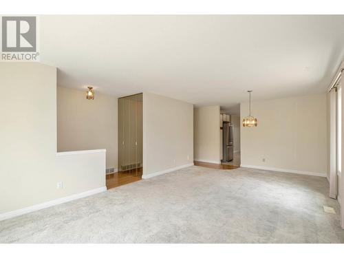 1255 Raymer Avenue Unit# 514, Kelowna, BC - Indoor Photo Showing Other Room