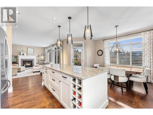 13166 Porter Drive, Lake Country, BC - Indoor Photo Showing Kitchen With Upgraded Kitchen