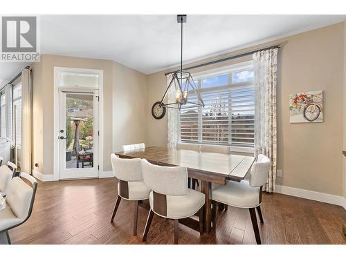 13166 Porter Drive, Lake Country, BC - Indoor Photo Showing Dining Room