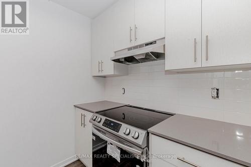 96 - 20 William Jackson Way, Toronto (New Toronto), ON - Indoor Photo Showing Kitchen