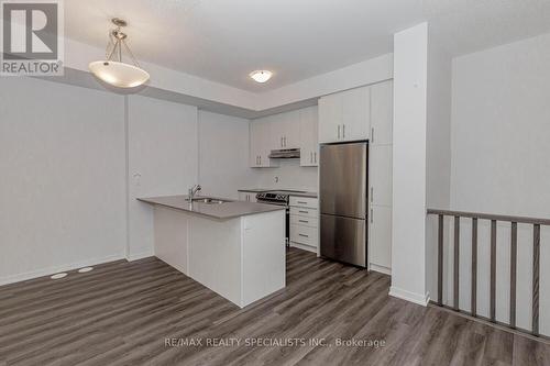 96 - 20 William Jackson Way, Toronto (New Toronto), ON - Indoor Photo Showing Kitchen With Stainless Steel Kitchen