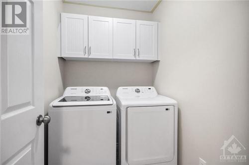 302 Saddleridge Drive, Ottawa, ON - Indoor Photo Showing Laundry Room