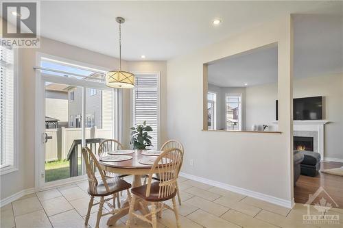 302 Saddleridge Drive, Ottawa, ON - Indoor Photo Showing Dining Room