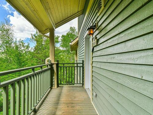 EntrÃ©e extÃ©rieure - 5-229 Ch. Des Quatre-Sommets, Mont-Tremblant, QC - Outdoor With Deck Patio Veranda With Exterior