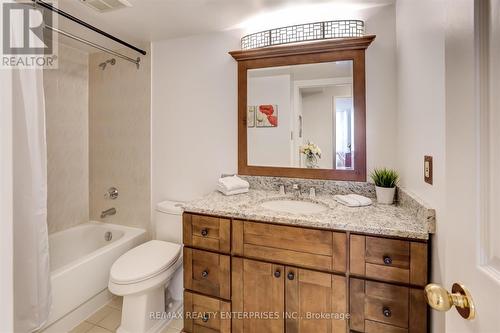 605 - 10 Malta Avenue, Brampton (Fletcher'S Creek South), ON - Indoor Photo Showing Bathroom