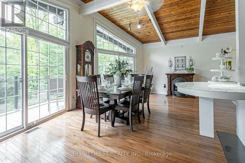 5721 Marion Street, Thames Centre (Dorchester), ON - Indoor Photo Showing Dining Room