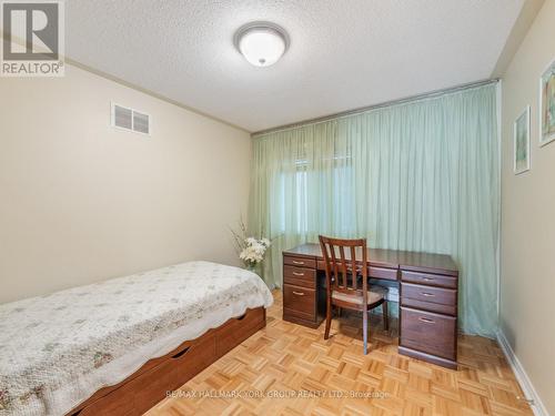 74 Thomas Legge Crescent, Richmond Hill, ON - Indoor Photo Showing Bedroom