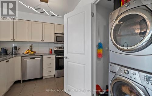 410 - 1235 Bayly Street, Pickering, ON - Indoor Photo Showing Laundry Room