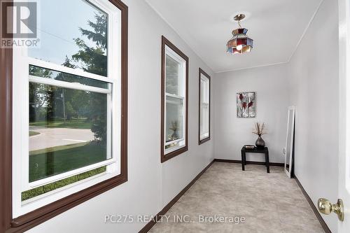 121 Currie Road, Dutton/Dunwich (Dutton), ON - Indoor Photo Showing Other Room