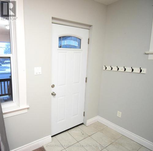 158 Dundas Street E, Belleville, ON - Indoor Photo Showing Other Room