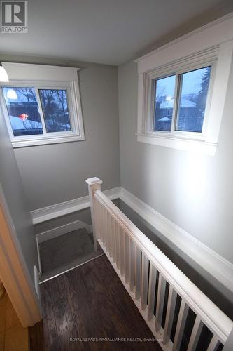 158 Dundas Street E, Belleville, ON - Indoor Photo Showing Other Room