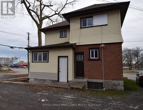 158 Dundas Street E, Belleville, ON - Outdoor