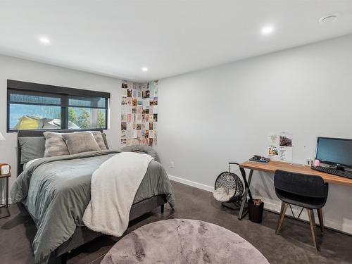 1278 Kai Road, Nelson, BC - Indoor Photo Showing Bedroom