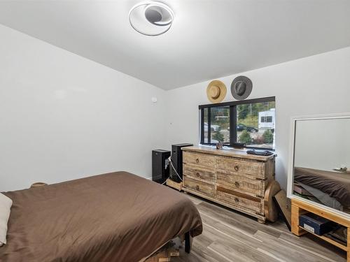 1278 Kai Road, Nelson, BC - Indoor Photo Showing Bedroom