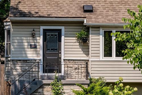 136 East 35Th Street, Hamilton, ON - Outdoor