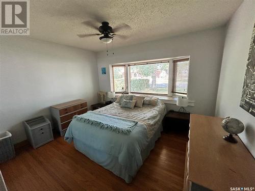 E 111 Wells Avenue E, Langenburg, SK - Indoor Photo Showing Bedroom