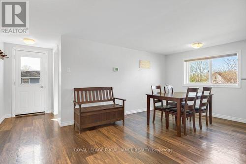 7 Porter Street, Prince Edward County (Hillier), ON - Indoor Photo Showing Dining Room