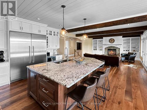 45 Woodland Trail, Prince Edward County (Ameliasburgh), ON - Indoor Photo Showing Kitchen With Stainless Steel Kitchen With Upgraded Kitchen