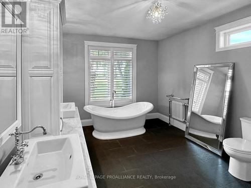 45 Woodland Trail, Prince Edward County (Ameliasburgh), ON - Indoor Photo Showing Bathroom