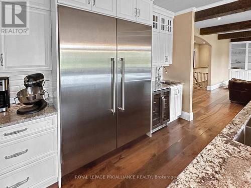 45 Woodland Trail, Prince Edward County (Ameliasburgh), ON - Indoor Photo Showing Kitchen With Stainless Steel Kitchen