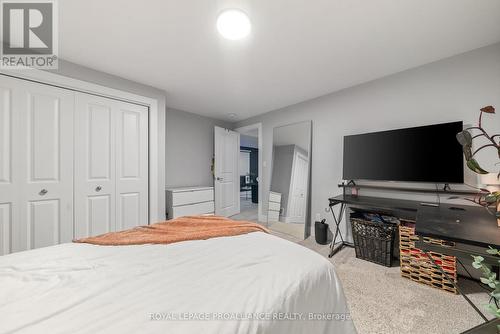 24 Buchanan Street, Prince Edward County (Picton), ON - Indoor Photo Showing Bedroom