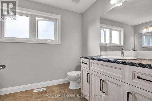 3 Grundy Crescent, East Luther Grand Valley, ON - Indoor Photo Showing Bathroom