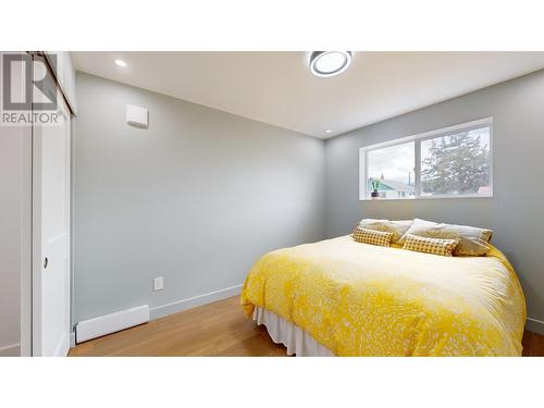 512 5Th  S Street, Cranbrook, BC - Indoor Photo Showing Bedroom