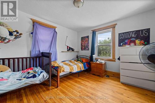 21/23 Spring Street, Quinte West, ON - Indoor Photo Showing Bedroom