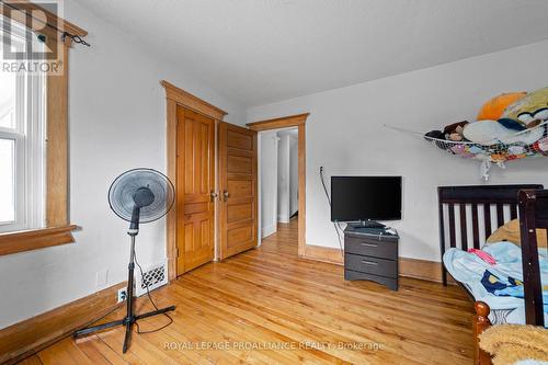 21/23 Spring Street, Quinte West, ON - Indoor Photo Showing Bedroom