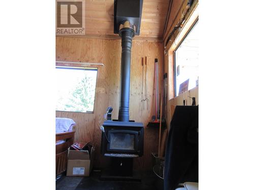 7422 Johnstone Road, Bridge Lake, BC - Indoor Photo Showing Other Room