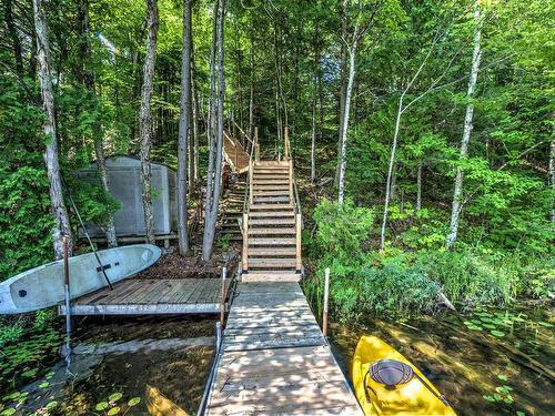 Staircase - 912 Ch. Du Lac-Winnetou, Amherst, QC - Outdoor