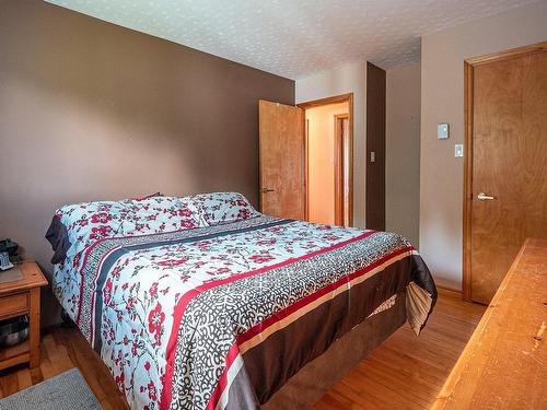 Chambre Ã Â coucher - 49 Rue Principale E., Notre-Dame-Des-Bois, QC - Indoor Photo Showing Bedroom