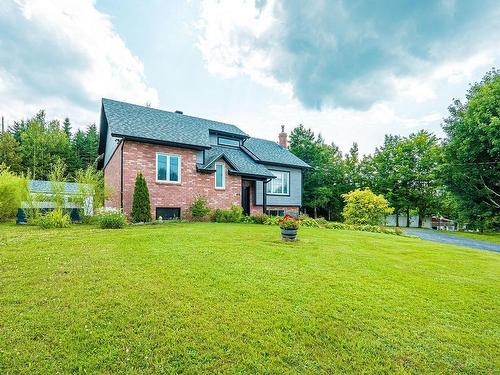 FaÃ§ade - 49 Rue Principale E., Notre-Dame-Des-Bois, QC - Outdoor