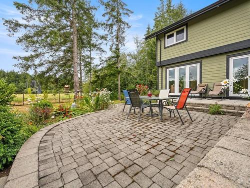 4101 Beaver Dr, Denman Island, BC 