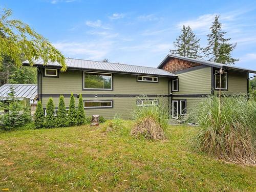 4101 Beaver Dr, Denman Island, BC 