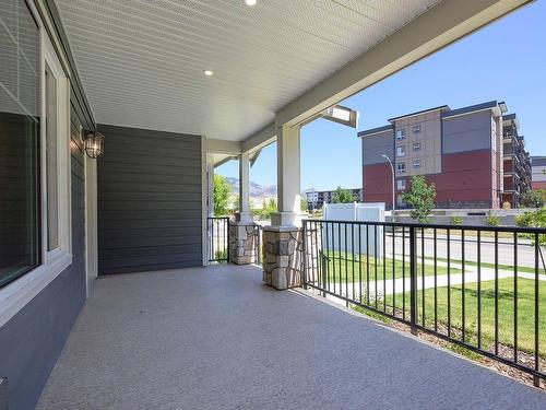 147-200 Grand Boulevard, Kamloops, BC - Outdoor With Exterior