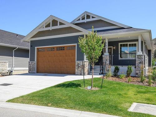 147-200 Grand Boulevard, Kamloops, BC - Outdoor With Facade