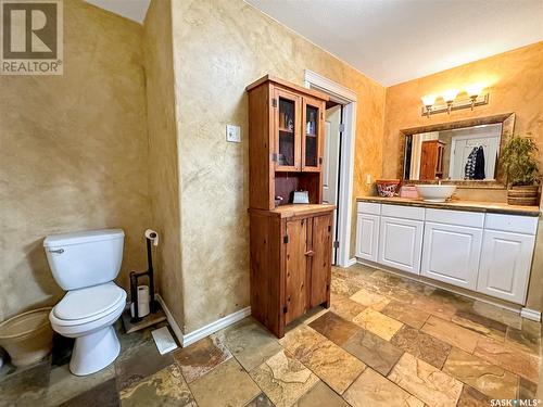 6 Lakeshore Drive, Candle Lake, SK - Indoor Photo Showing Bathroom