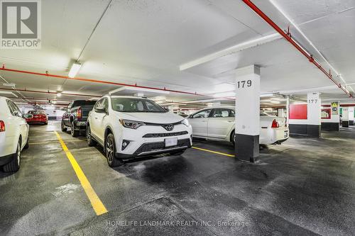 912 - 716 The West Mall W, Toronto (Eringate-Centennial-West Deane), ON - Indoor Photo Showing Garage